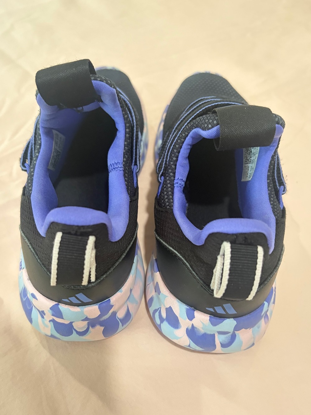 Adidas Big Kids IH7850 Lite Racer
Adapt 7.0 Sneakers + A GIFT 🎁 - Picture 5 of 7